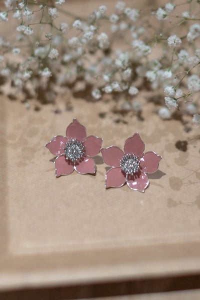 Aurelia korvakorut ter&auml;s (useita v&auml;rej&auml;)