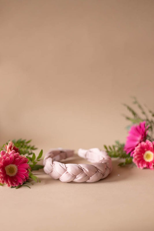 hento vaaleanpunainen