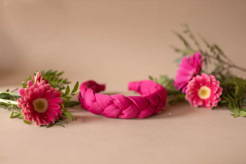 Leia hiuspanta satiini (useita v&auml;rej&auml;)