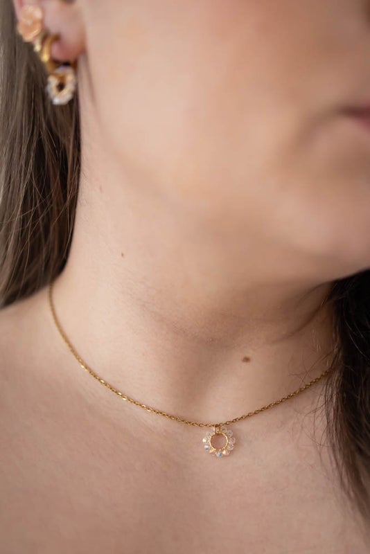 Elea mini  korvakorut kulta (useita v&auml;rej&auml;)