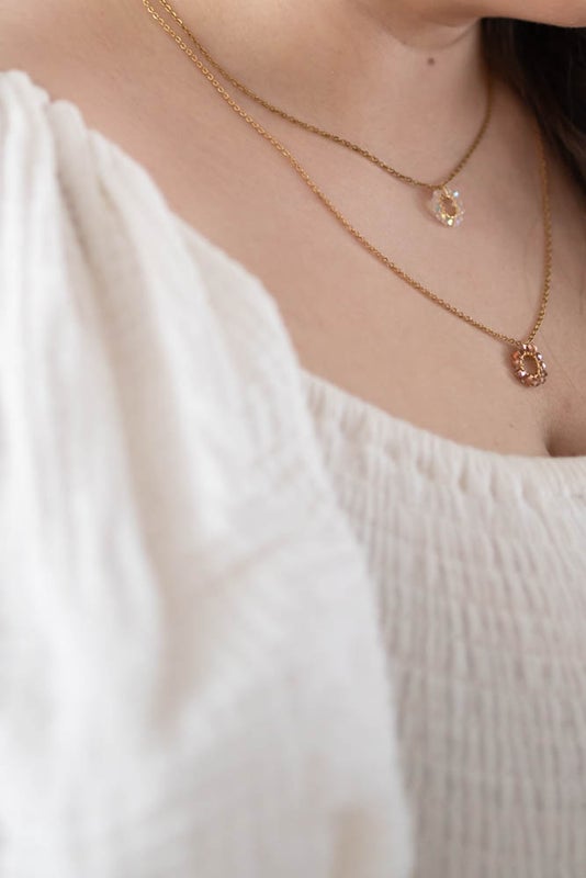 Elea mini  kaulakoru ter&auml;s (useita v&auml;rej&auml;)