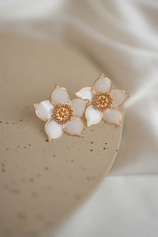 Aurelia korvakorut valkoinen