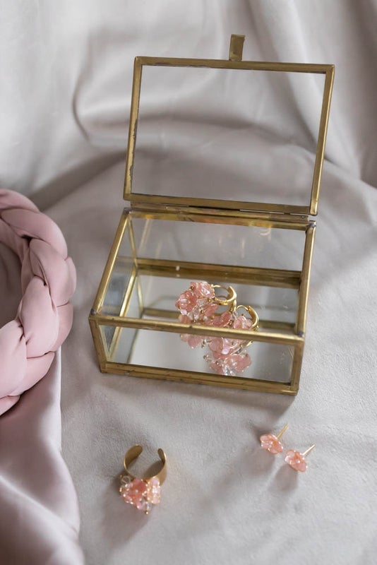 Viola korvakorut vaaleanpunainen