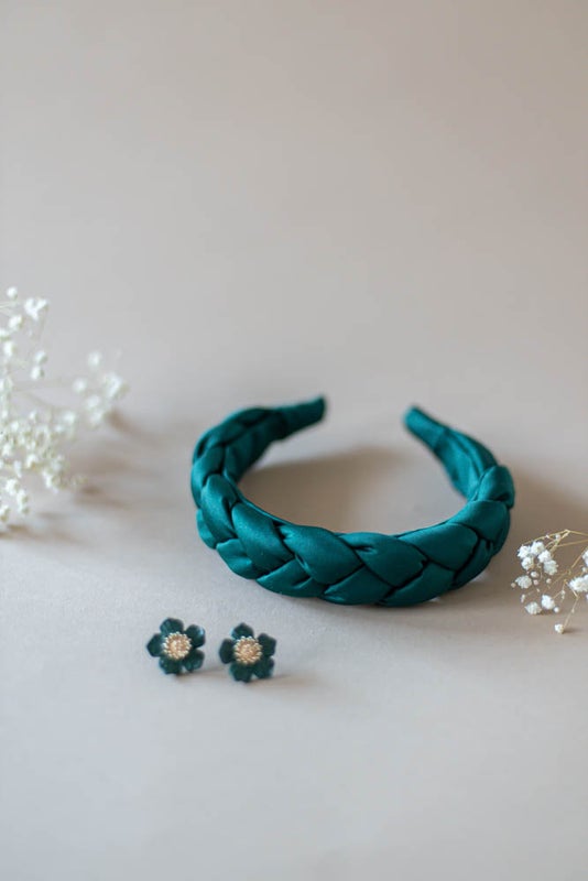 Leia hiuspanta satiini (useita v&auml;rej&auml;)