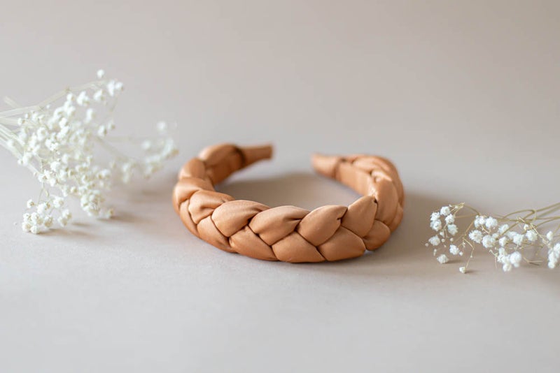 Leia hiuspanta satiini (useita v&auml;rej&auml;)