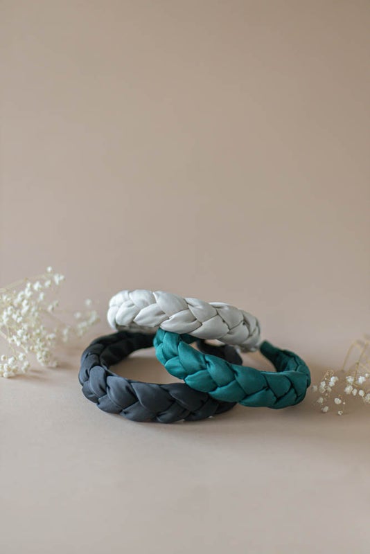 Leia hiuspanta satiini (useita v&auml;rej&auml;)