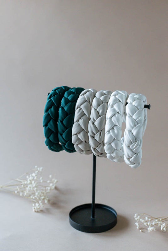 Leia hiuspanta satiini (useita v&auml;rej&auml;)